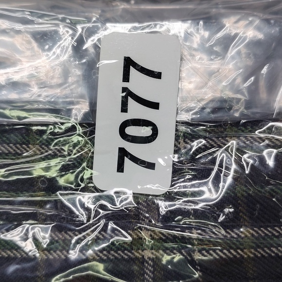 Montbell Plaid Button Up Shirt Cropped Women's Green Blue Tartan Plaid Wool - Picture 10 of 10